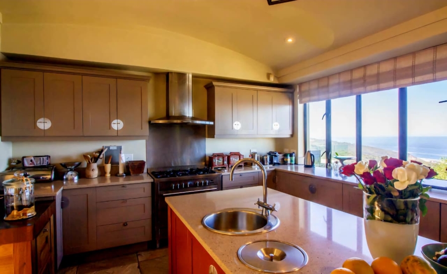 8 Bedroom Property for Sale in Oubaai Western Cape